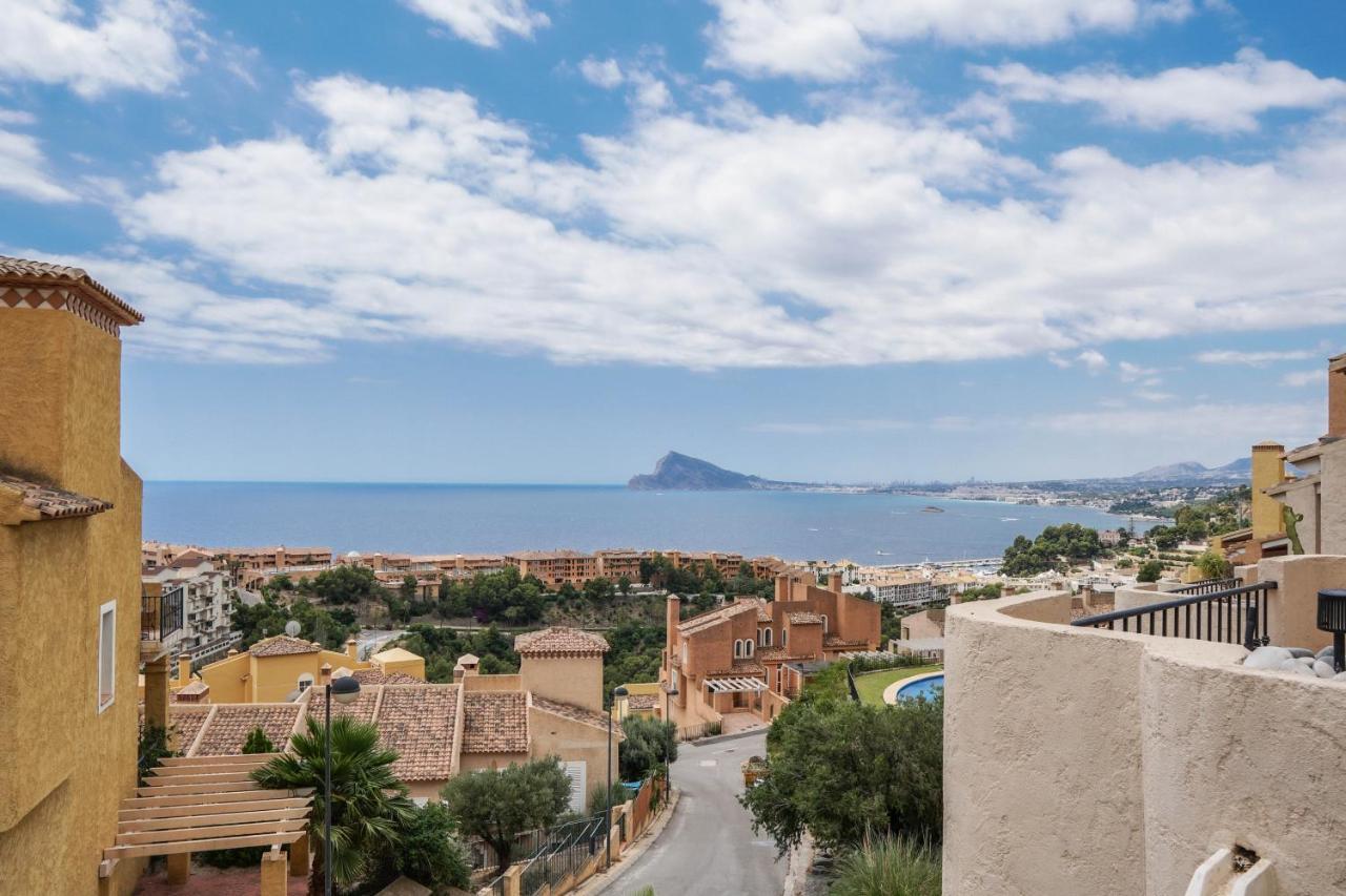 Charming Townhouse With Sea Views & Pool In Altea Villa กัลเป ภายนอก รูปภาพ