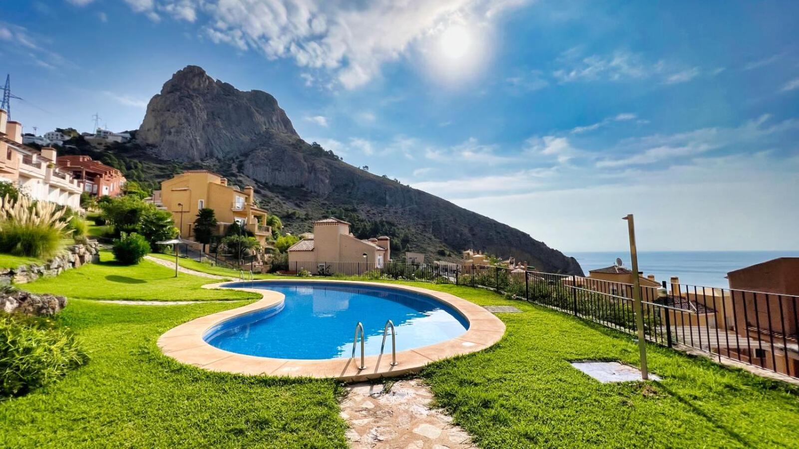 Charming Townhouse With Sea Views & Pool In Altea Villa กัลเป ภายนอก รูปภาพ